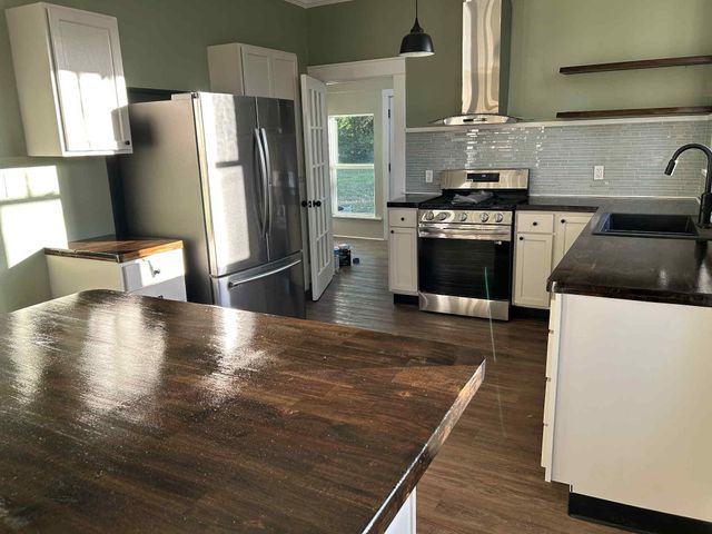 321 Kings Highway, Mansfield, LA 71052