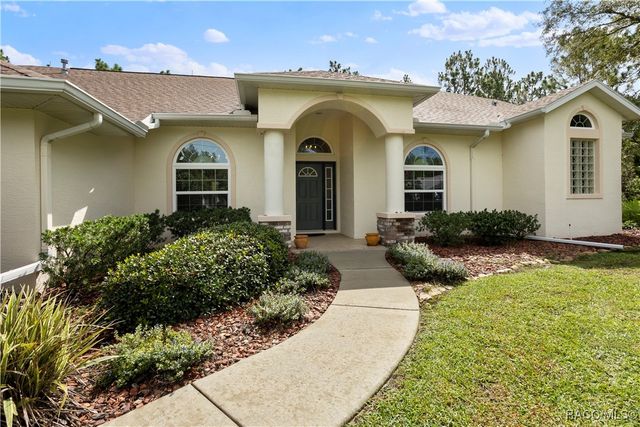 5799 N Oakmont Drive, Beverly Hills, FL 34465