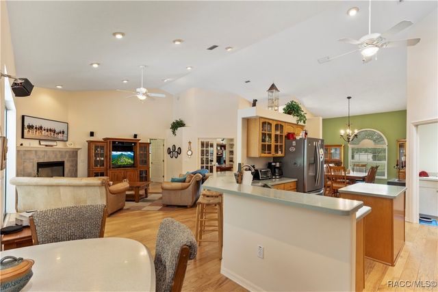 5799 N Oakmont Drive, Beverly Hills, FL 34465