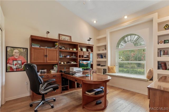 5799 N Oakmont Drive, Beverly Hills, FL 34465