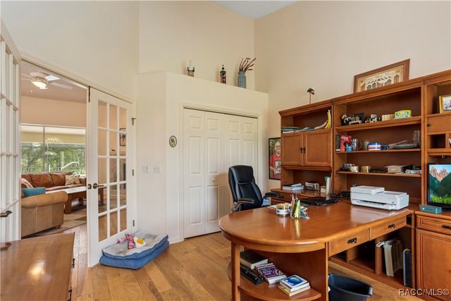 5799 N Oakmont Drive, Beverly Hills, FL 34465