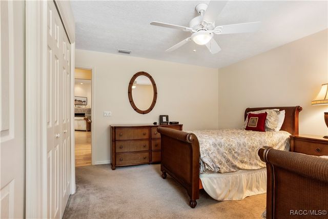 5799 N Oakmont Drive, Beverly Hills, FL 34465