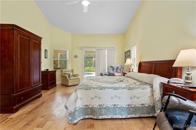 5799 N Oakmont Drive, Beverly Hills, FL 34465