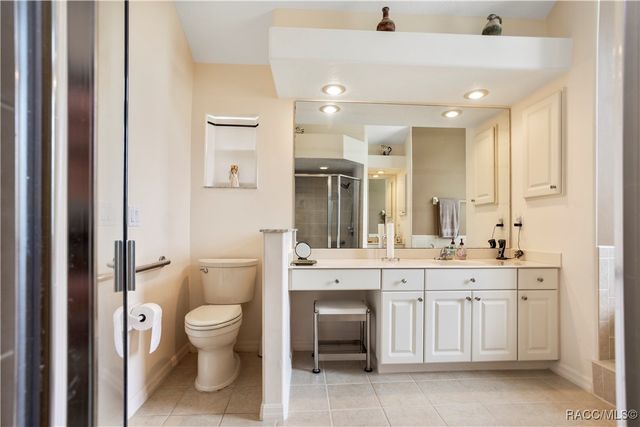 5799 N Oakmont Drive, Beverly Hills, FL 34465