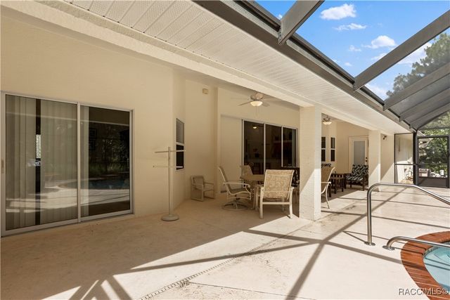 5799 N Oakmont Drive, Beverly Hills, FL 34465