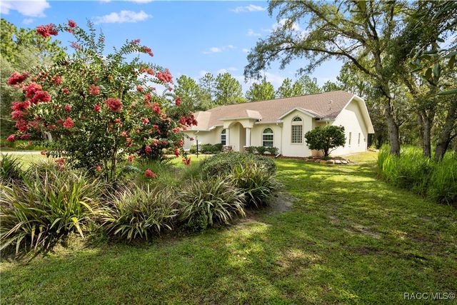 5799 N Oakmont Drive, Beverly Hills, FL 34465