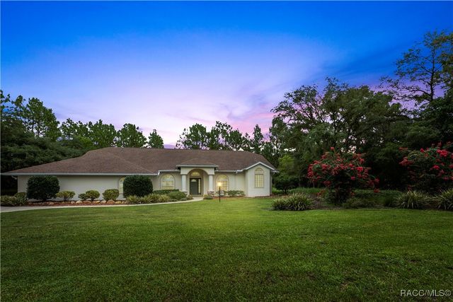 5799 N Oakmont Drive, Beverly Hills, FL 34465