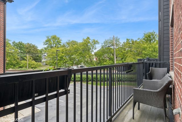 7771 Van Buren Street 3, Forest Park, IL 60130
