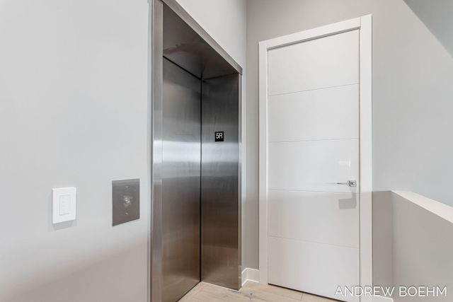 159 S River Avenue 404, Holland, MI 49423