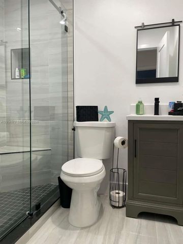 326 Wilson St 106, Hollywood, FL 33019