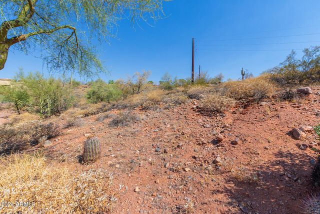 15320 E HIDDEN SPRINGS Trail E 23, Fountain Hills, AZ 85268