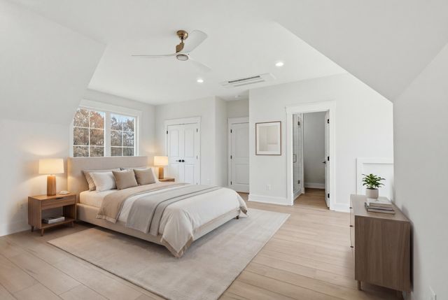 116 Bradley Ln, Cottontown, TN 37048