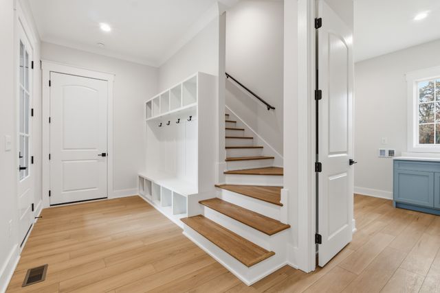 116 Bradley Ln, Cottontown, TN 37048