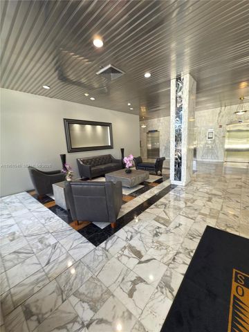 3675 N Country Club Dr 109, Aventura, FL 33180