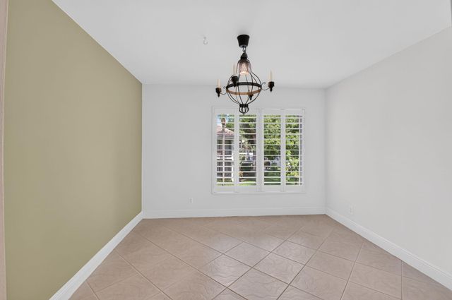 149 NW 70th Street 106C, Boca Raton, FL 33487