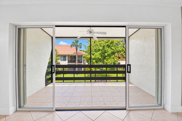 149 NW 70th Street 106C, Boca Raton, FL 33487