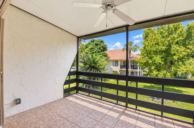 149 NW 70th Street 106C, Boca Raton, FL 33487