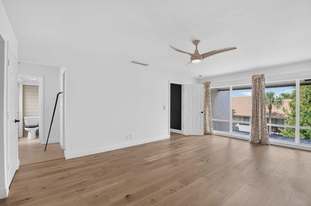 149 NW 70th Street 106C, Boca Raton, FL 33487