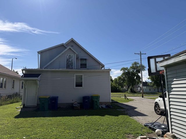 1017 N WEBSTER AVENUE, Green Bay, WI 54302