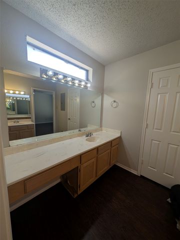 115 Meadowview Drive 4, Justin, TX 76247