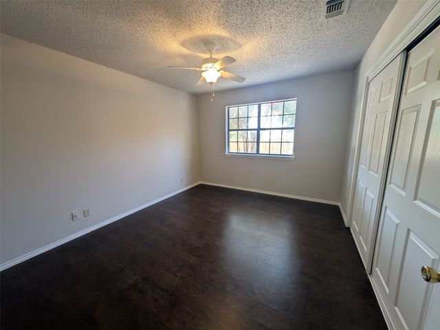 115 Meadowview Drive 4, Justin, TX 76247