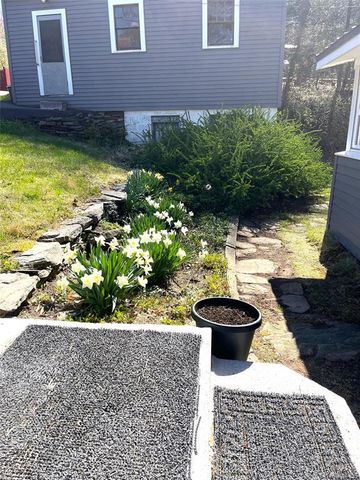 45 W Kenoza Place, Smallwood, NY 12778