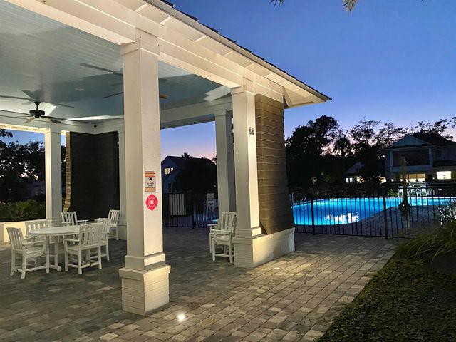 489 Ridgeway Rd, St Augustine, FL 32080