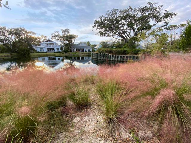 489 Ridgeway Rd, St Augustine, FL 32080