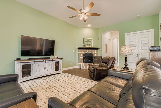 1656 Sheldon Drive, Forney, TX 75126