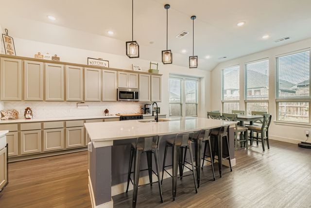 1656 Sheldon Drive, Forney, TX 75126