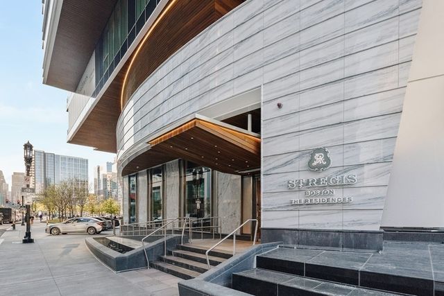 150 Seaport Blvd 17A, Boston, MA 02210