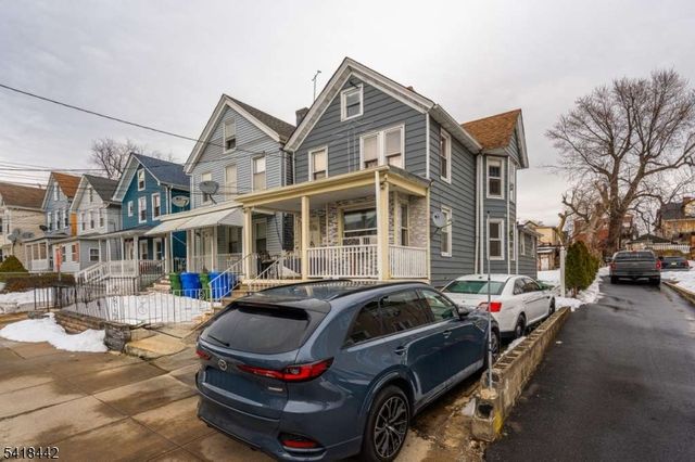 180 State St, Perth Amboy City, NJ 08861