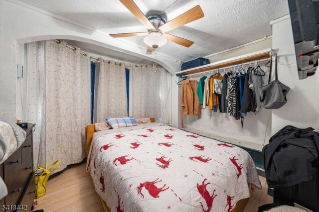 180 State St, Perth Amboy City, NJ 08861