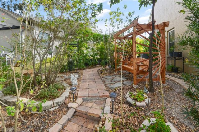 601 CHAUTAUQUA DRIVE, Mount Dora, FL 32757