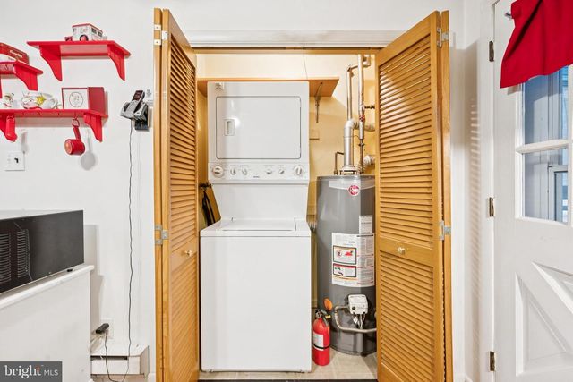 203 ELMTOWNE BLVD, Hammonton, NJ 08037