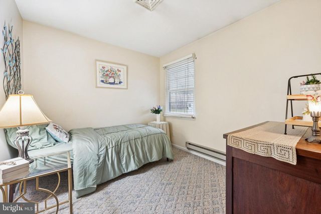 203 ELMTOWNE BLVD, Hammonton, NJ 08037