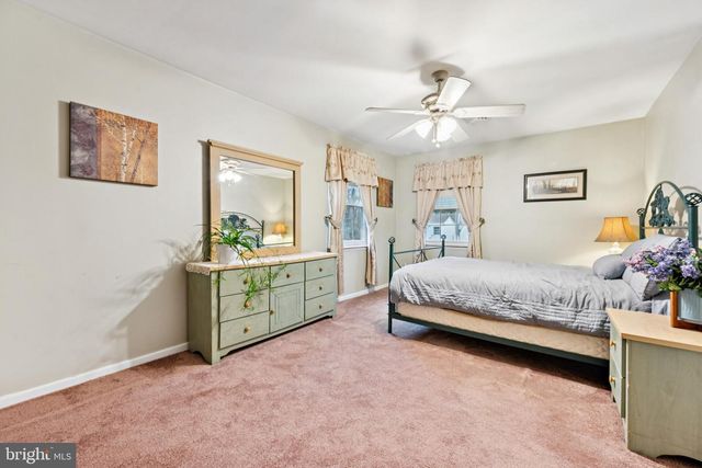 203 ELMTOWNE BLVD, Hammonton, NJ 08037