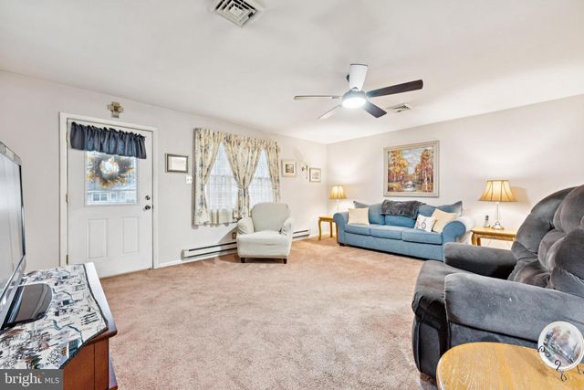 203 ELMTOWNE BLVD, Hammonton, NJ 08037