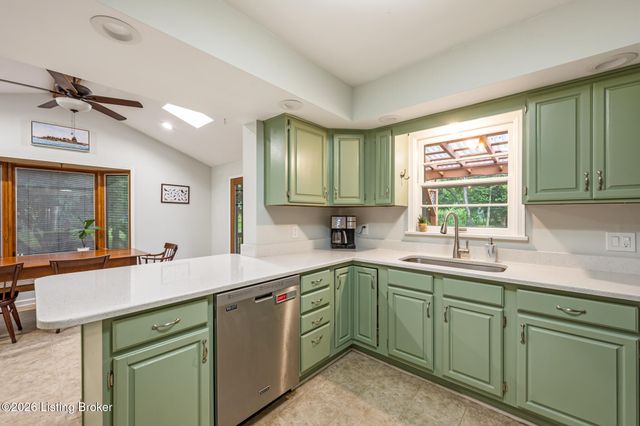 9115 Beulah Church Rd, Louisville, KY 40291