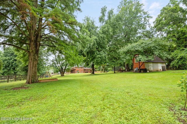 9115 Beulah Church Rd, Louisville, KY 40291