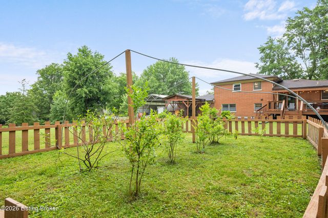 9115 Beulah Church Rd, Louisville, KY 40291