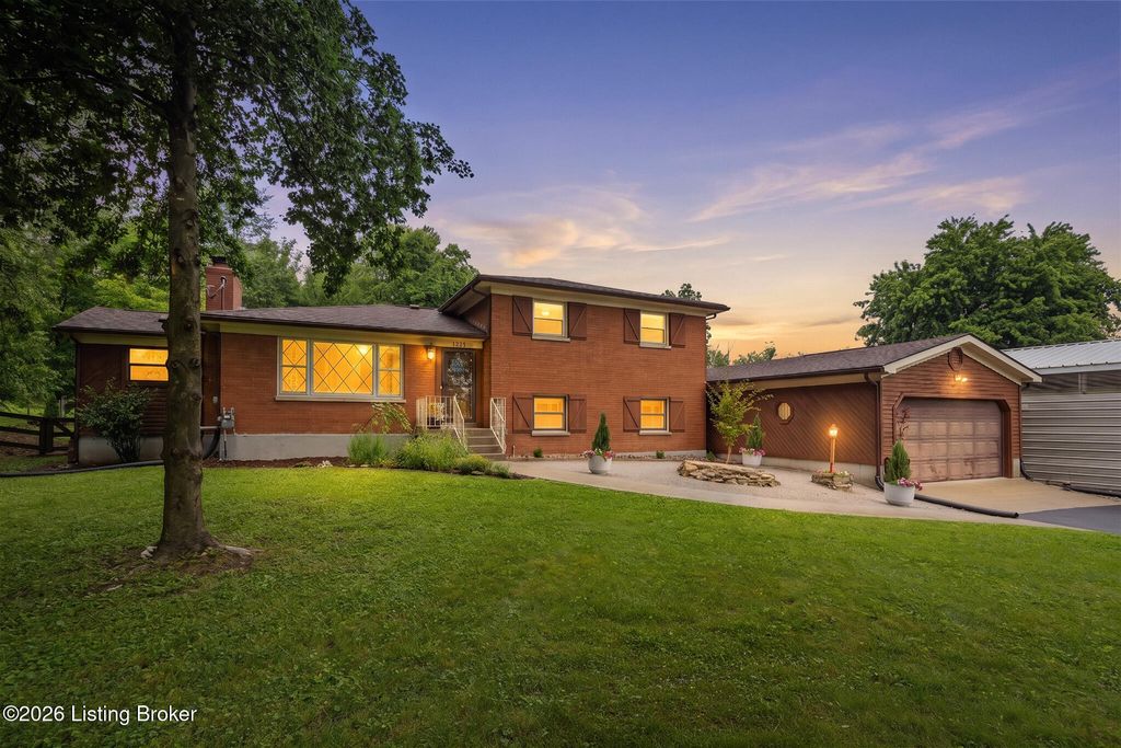 9115 Beulah Church Rd, Louisville, KY 40291