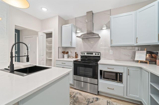 665 S 22nd Street, Columbus, OH 43205