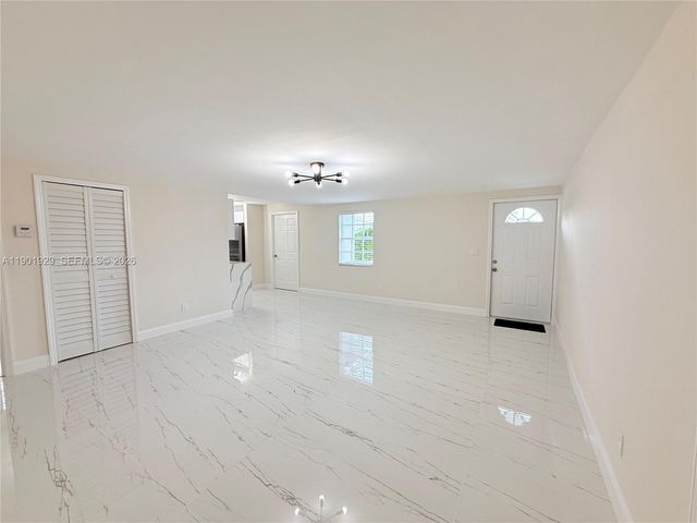 4340 SW 19th Street, West Park, FL 33023