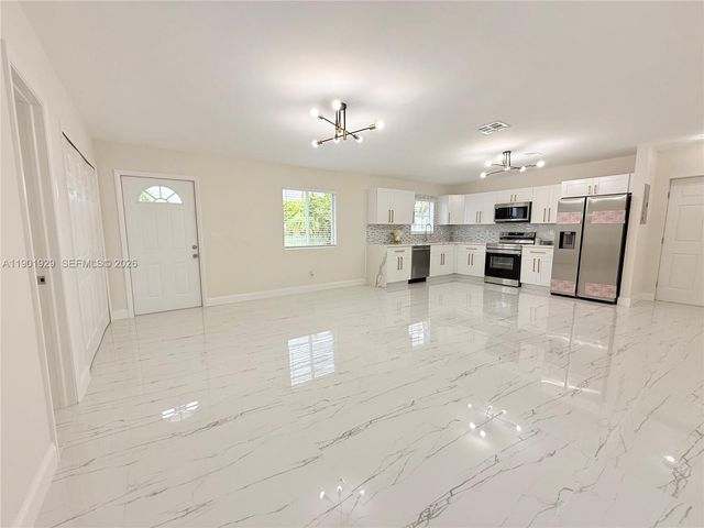 4340 SW 19th Street, West Park, FL 33023