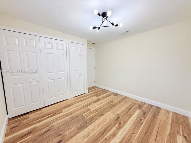 4340 SW 19th Street, West Park, FL 33023