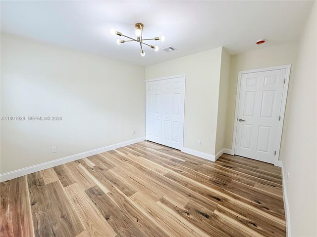 4340 SW 19th Street, West Park, FL 33023