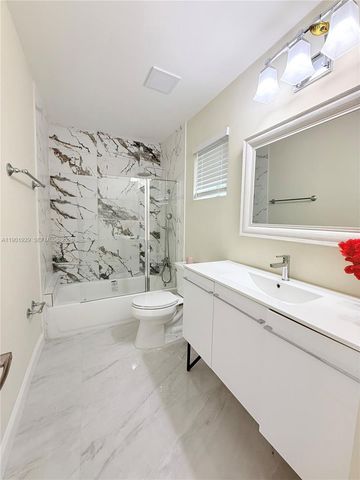 4340 SW 19th Street, West Park, FL 33023