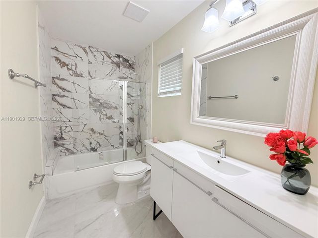 4340 SW 19th Street, West Park, FL 33023