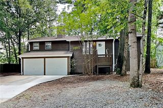 3753 Memorial Parkway NW, Kennesaw, GA 30152